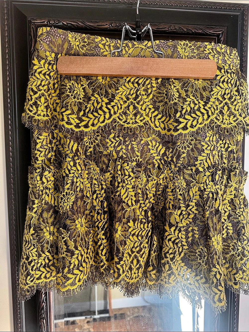 INTERMIX Floral Lace Mini Skirt in Yellow & brown